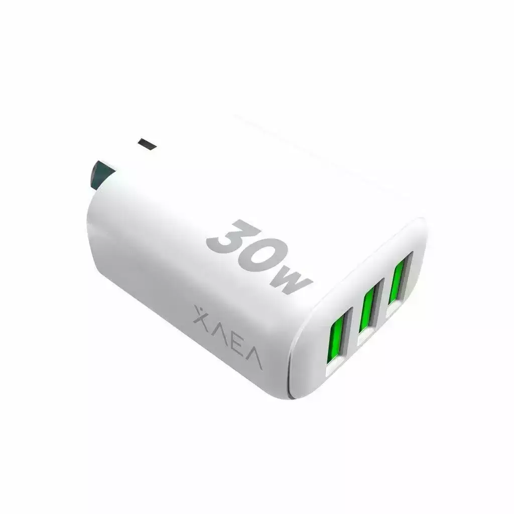 CARGADOR 220V “INTENSIFY” – 3USB + CABLE TIPO C