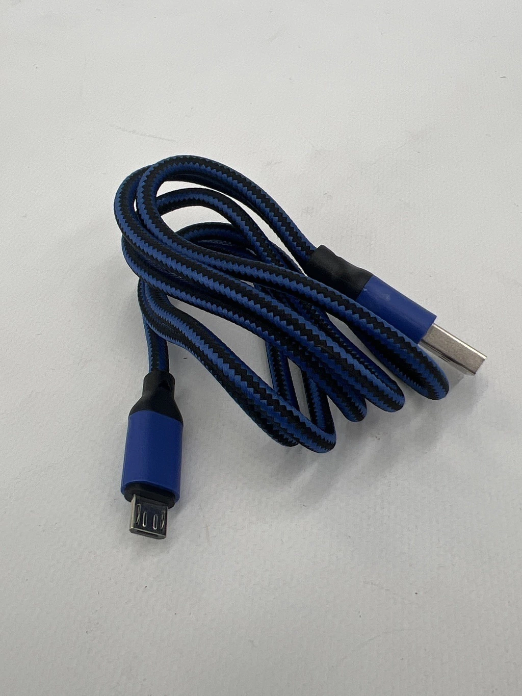 CABLE V8 NATURAL 1M *